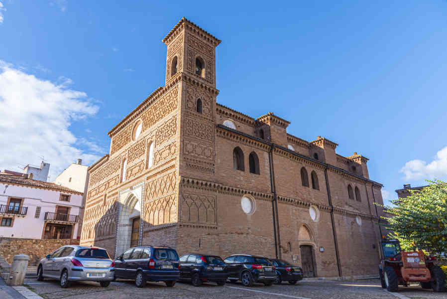 Zaragoza - Tobed 01 - iglesia de Santa Maria.jpg